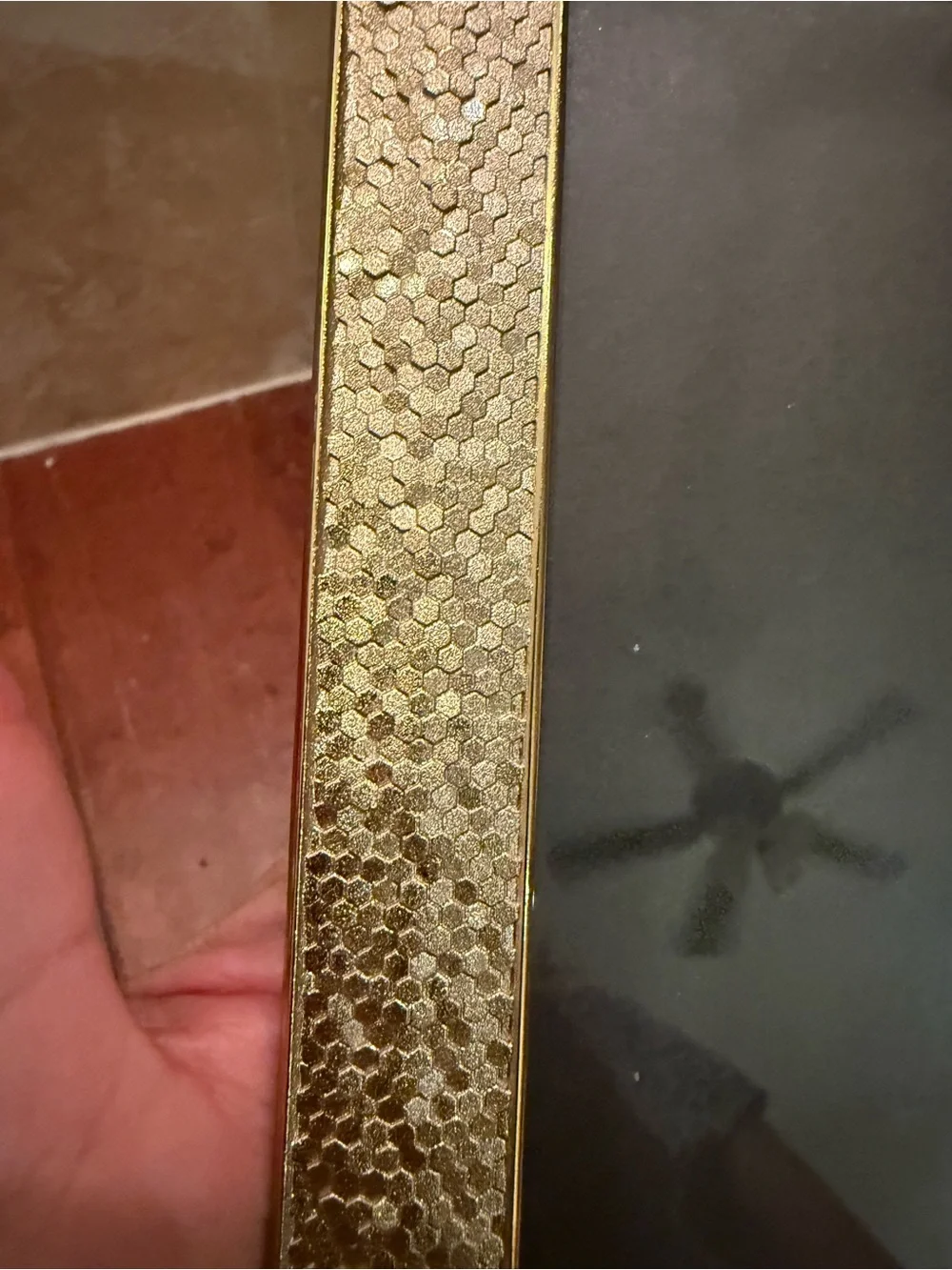 Isaac Mizrahi New York Gold Textured Metal 8x10 Photo Frame Easel Back Hanging
